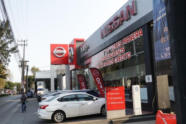 配资评测论坛网 关税反噬现场：特朗普抽刀截断全球贸易流，美本土企业首当其冲